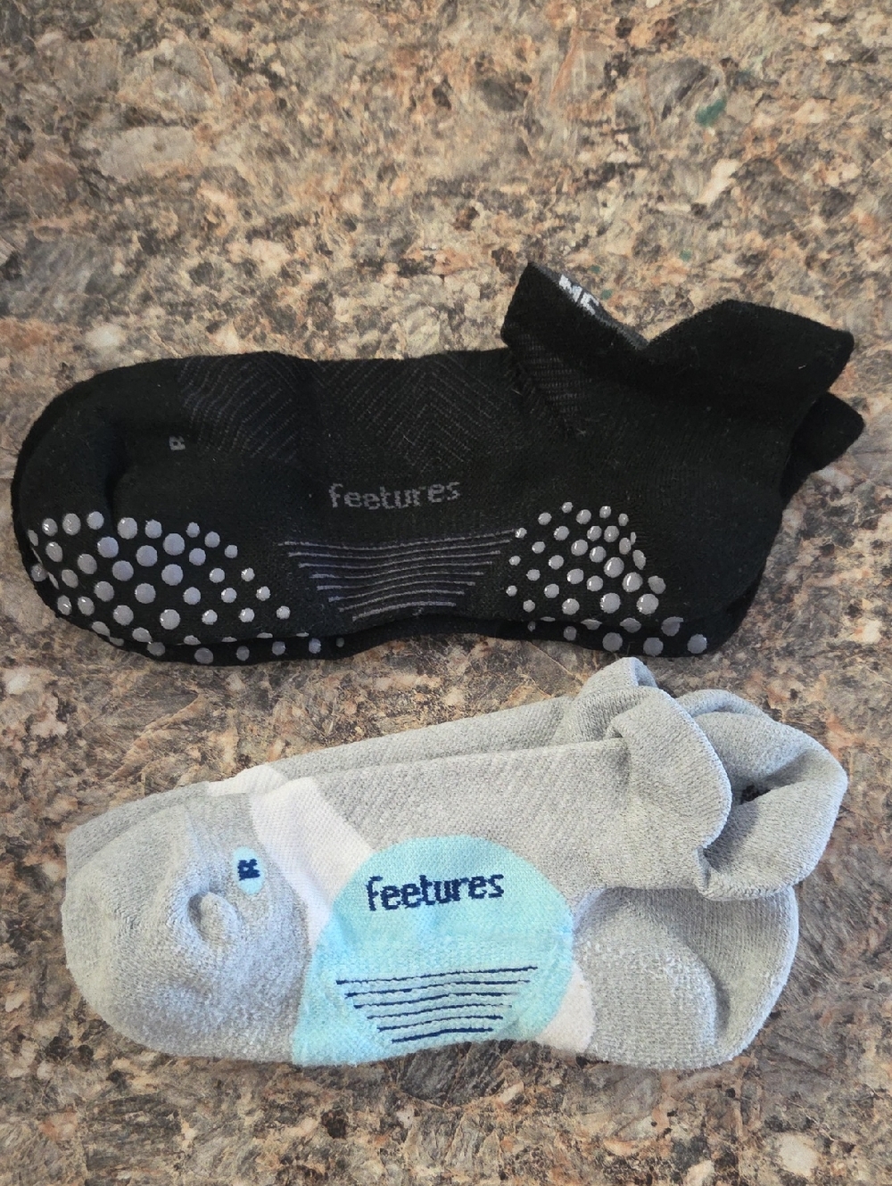 Feetures Socks (Set Of 2)